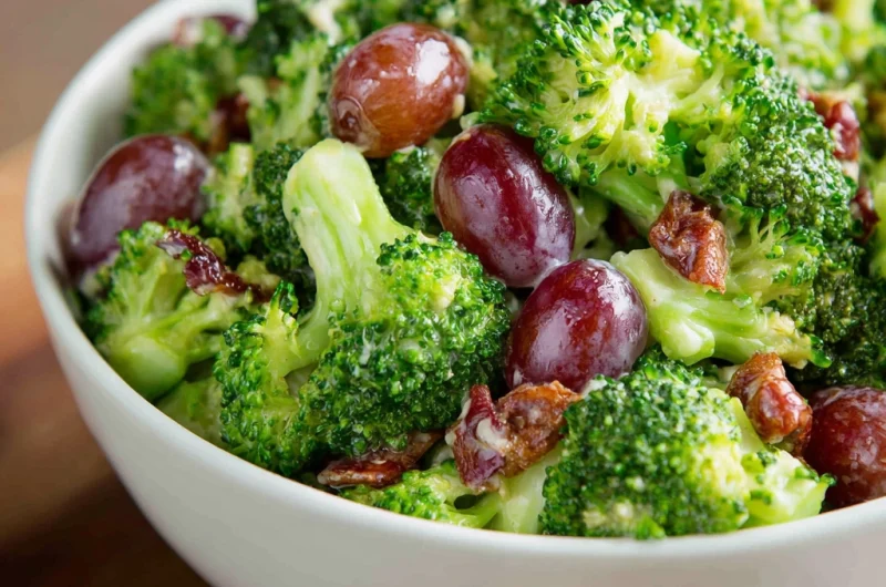 Broccoli Salad with Grapes: A Sweet and Crunchy Twist on a Classic